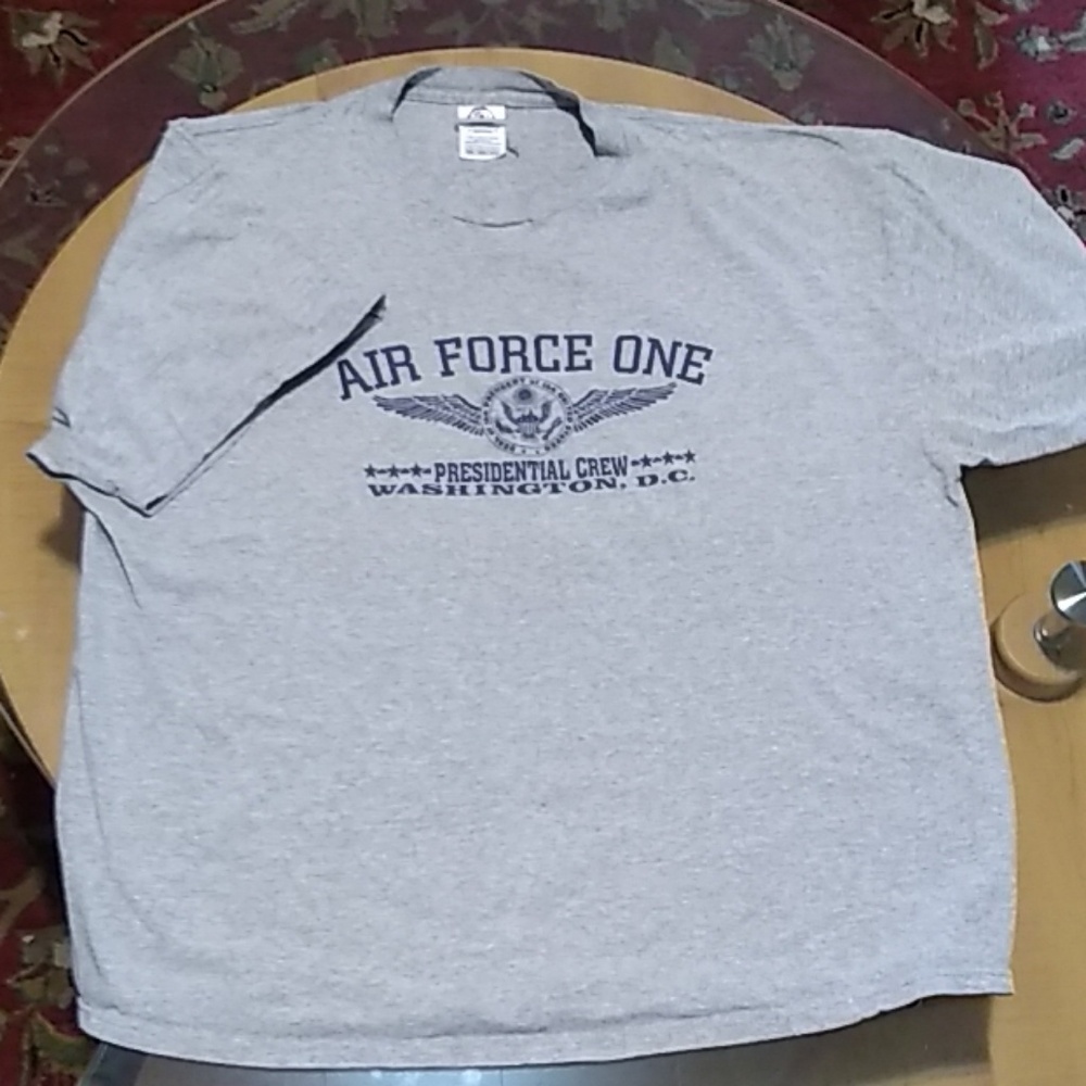 2xl Air Force One gray t shirt